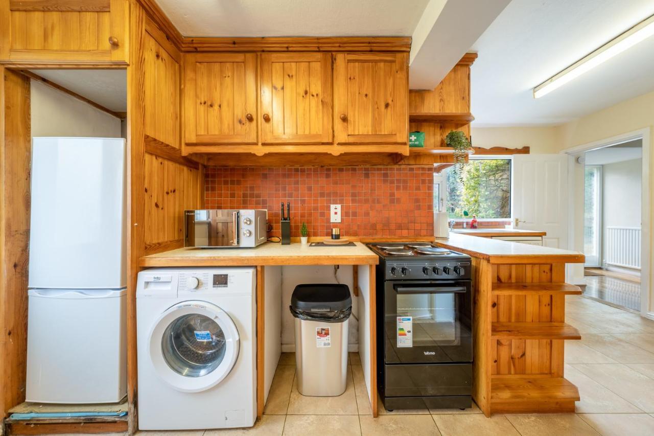 Pierocks Carver Entire House, Hot Tub & Wifi High Wycombe Exterior photo